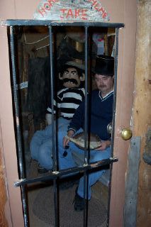 skagcarjail.jpg
